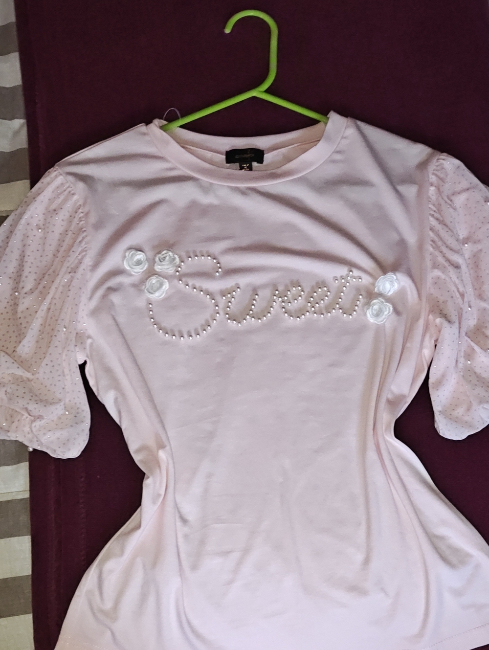 Sweet Embellished Puff-Sleeve Tee - Light Pink